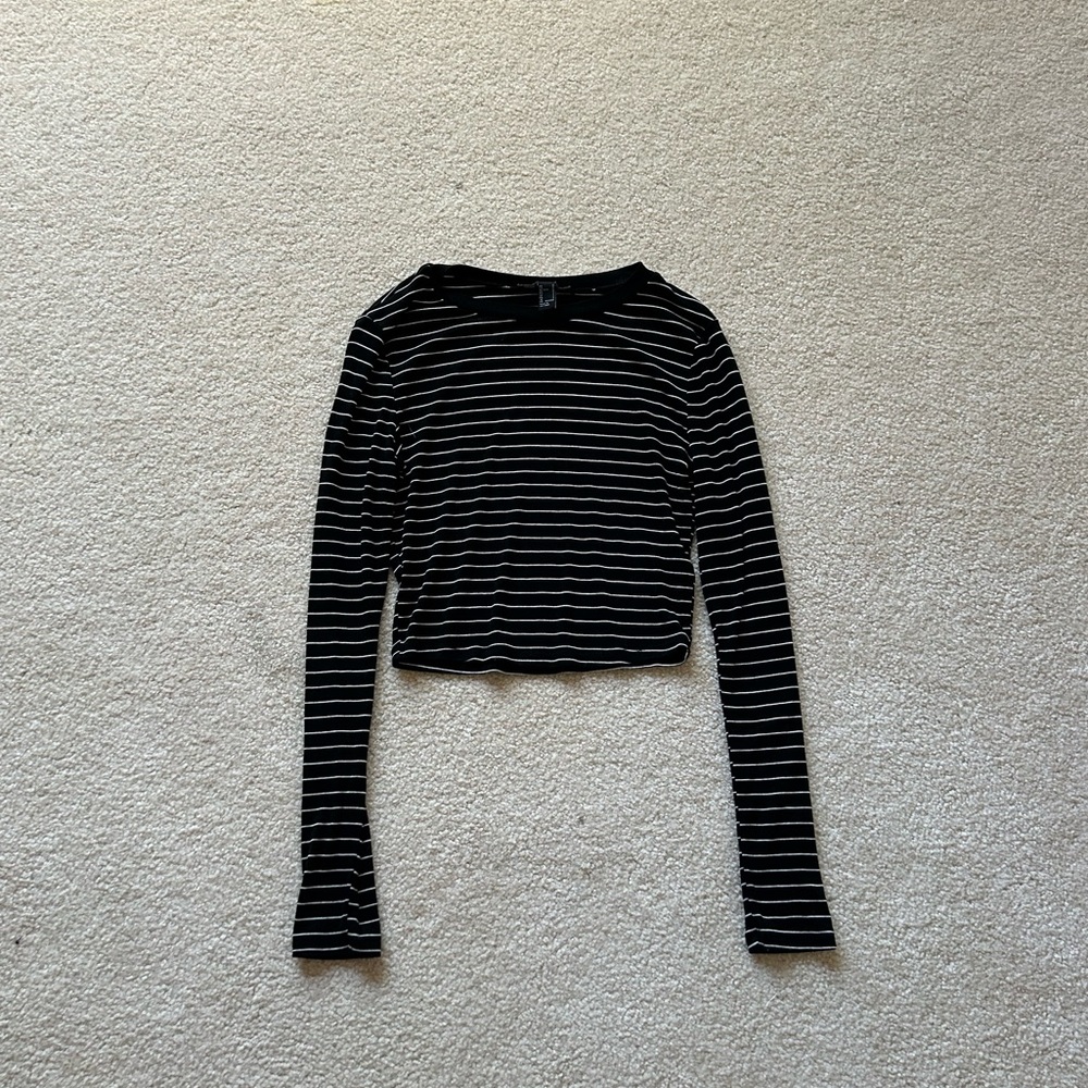 Forever 21 Striped Long Sleeve Crop Top